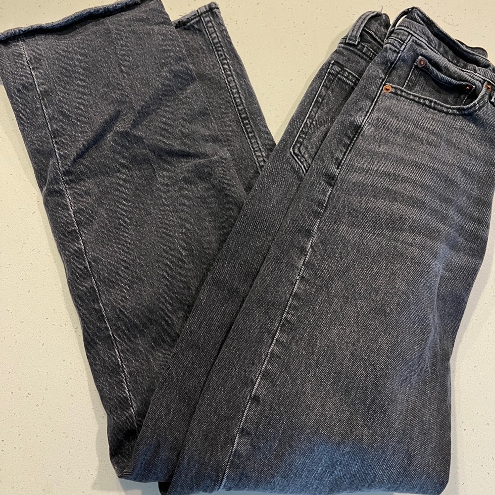 Abercrombie & Fitch 90s Relaxed High Rise Jeans in Black